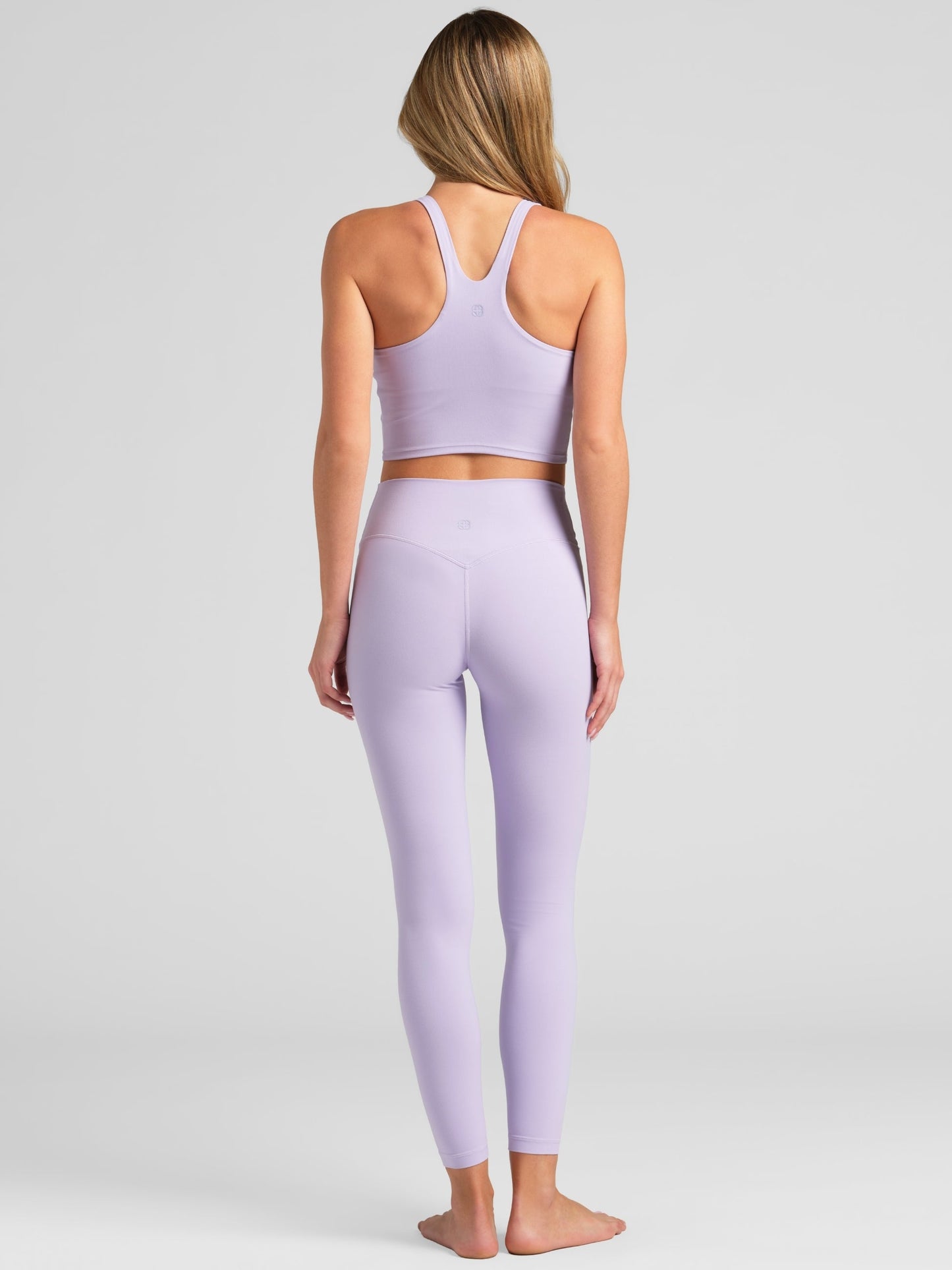 ComfrtCoreâ„?V-Neck Crop Tank