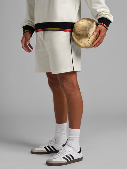 Laid Back Halo Lightweight Short 7