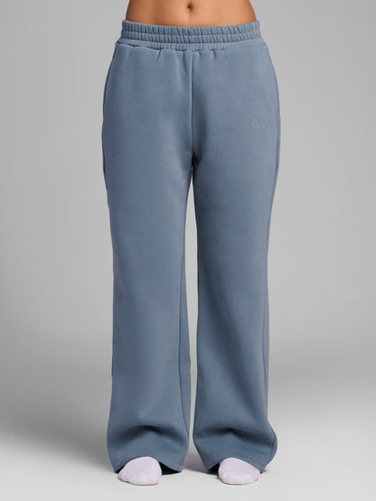 Signature Straight Leg Sweatpants
