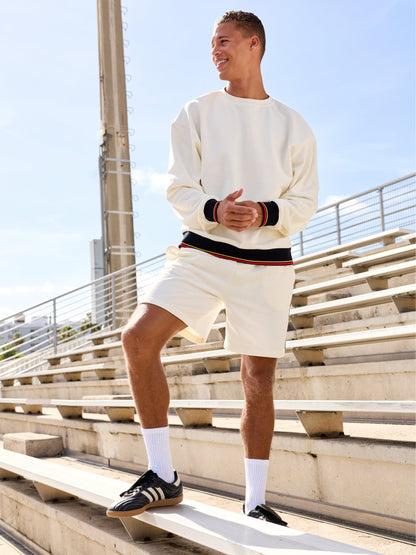 Laid Back Halo Lightweight Short 7