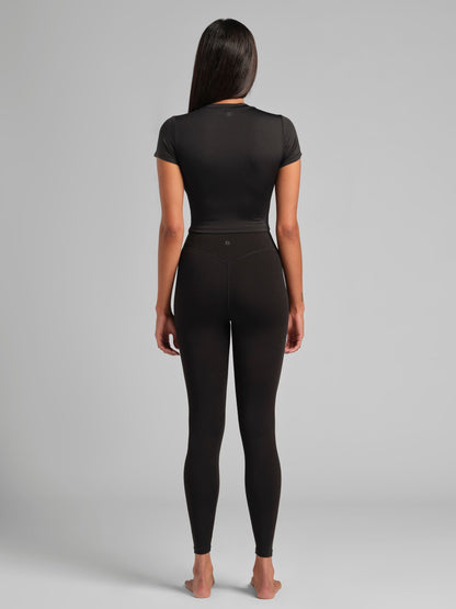 ComfrtCoreâ„?Crop Tee