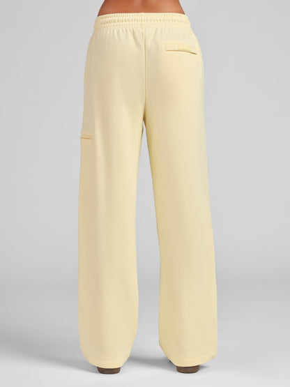 Halo Lightweight Airplane Mode Straight Leg Sweatpants