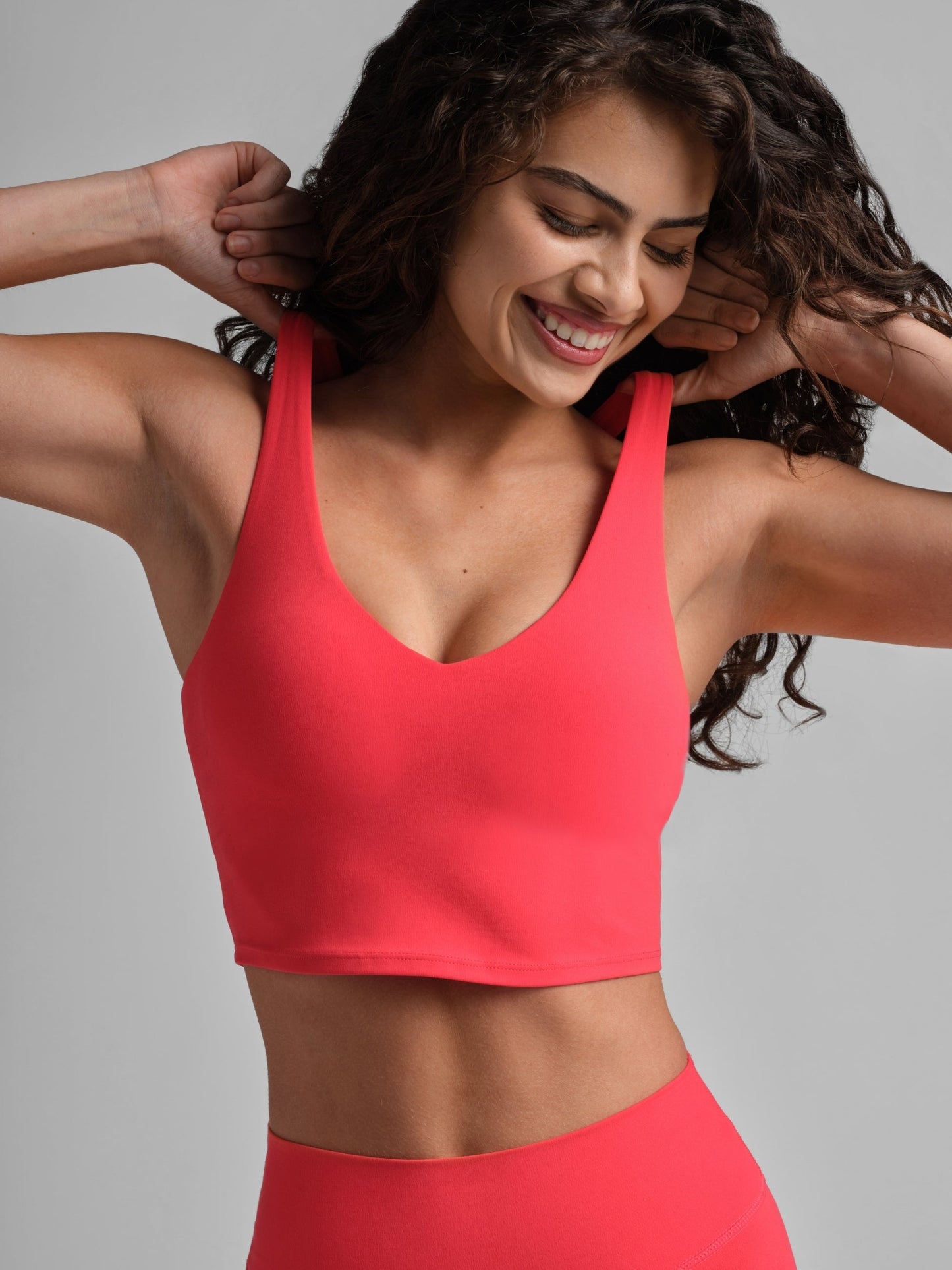 ComfrtCoreâ„?V-Neck Crop Tank