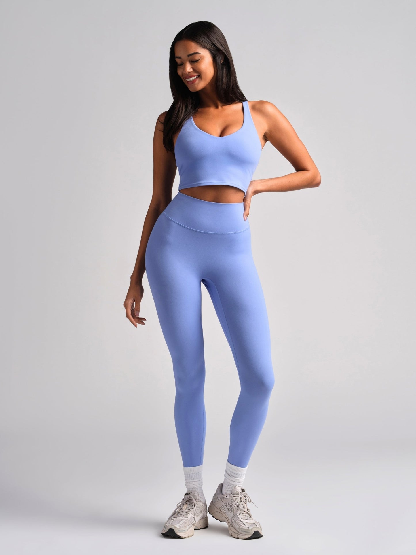 ComfrtCoreâ„?V-Neck Crop Tank