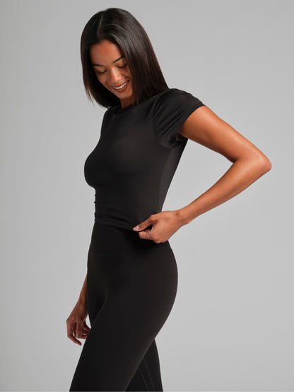 ComfrtCoreâ„?Crop Tee