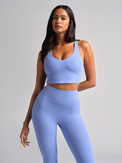 ComfrtCoreâ„?V-Neck Crop Tank